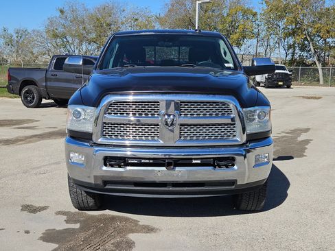 Used 2014 RAM 2500 Laramie w/ Convenience Group image 8