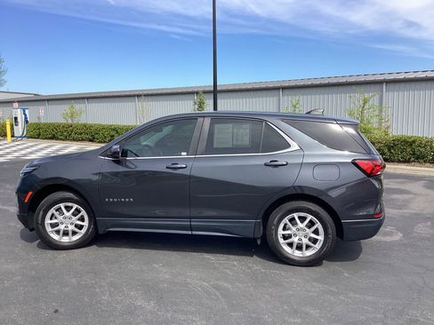 Used 2023 Chevrolet Equinox LT image 6