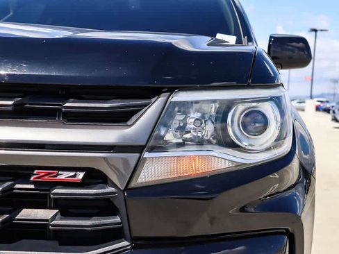 Used 2021 Chevrolet Colorado Z71 w/ Safety Package RWD image 7