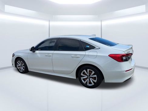 Used 2023 Honda Civic LX image 6