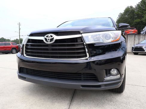 Used 2016 Toyota Highlander Limited FWD image 34