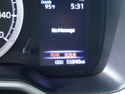 Used 2022 Toyota Corolla SE FWD image 19