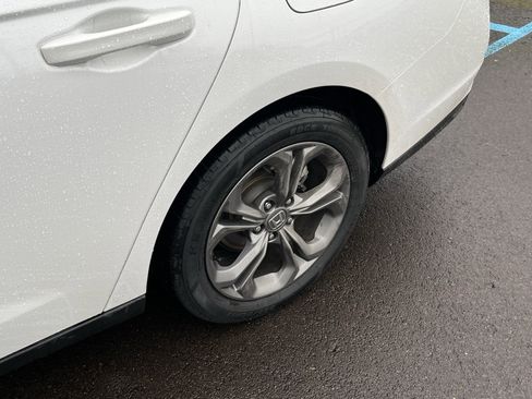 Used 2023 Honda Accord EX image 25