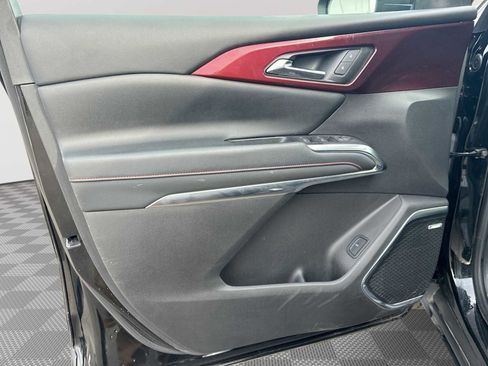 Certified 2024 Chevrolet Traverse Z71 w/ Enhanced Driving Package image 23