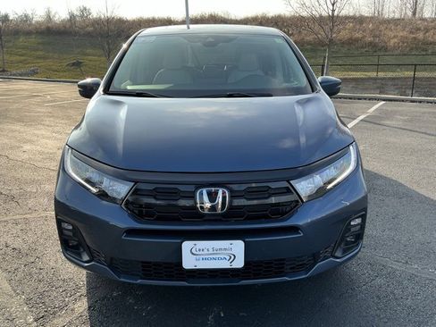 Used 2026 Honda Odyssey Touring image 10