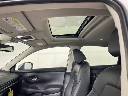 New 2026 Honda HR-V EX-L image 14