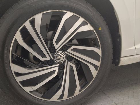 Used 2021 Volkswagen Jetta SEL image 31