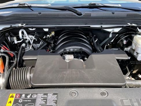 Used 2019 Chevrolet Tahoe Premier RWD image 31