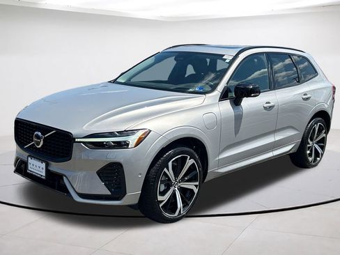 Certified 2024 Volvo XC60 T8 Ultimate w/ Climate Package AWD/4WD image 1