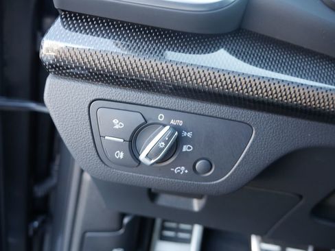 Certified 2023 Audi SQ5 Premium Plus w/ Premium Plus Package image 45