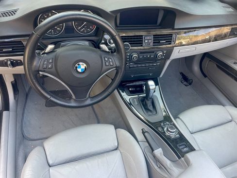 Used 2009 BMW 328i Convertible RWD image 10