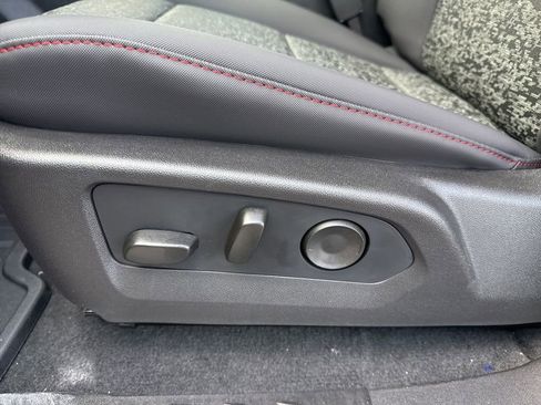 New 2026 Chevrolet Colorado Z71 w/ Technology Package image 18