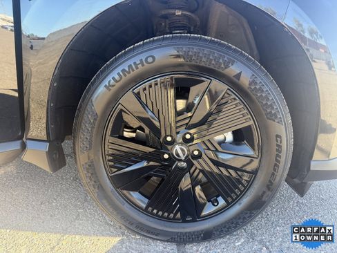 Certified 2025 Nissan Murano SV image 10