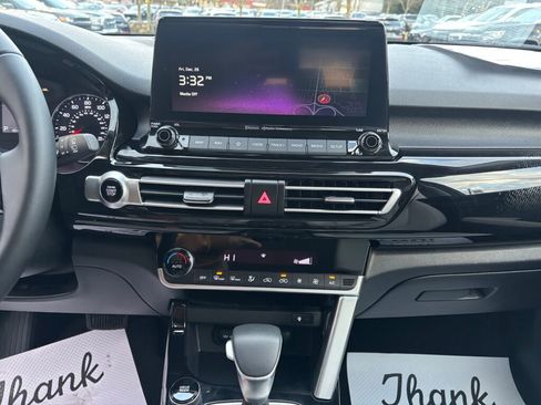 Certified 2023 Kia Seltos EX image 16