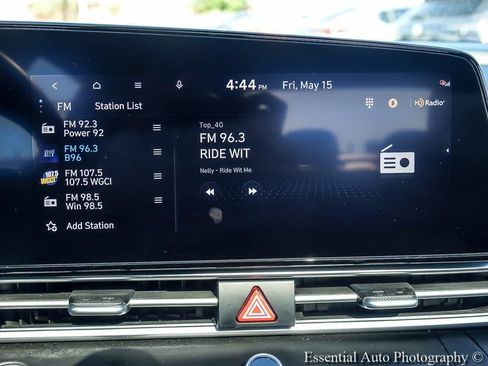 Used 2025 Hyundai Elantra Limited FWD image 18