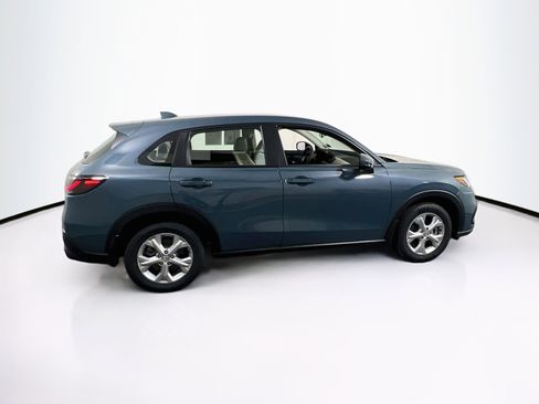 Used 2023 Honda HR-V LX image 4