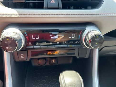 Used 2025 Toyota RAV4 XLE w/ Convenience Package AWD/4WD image 19
