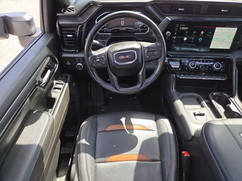 Used 2025 GMC Sierra 2500 AT4 w/ AT4 Premium Plus Package AWD/4WD image 33