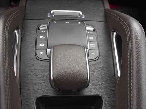 Used 2021 Mercedes-Benz GLE 350 4MATIC image 10
