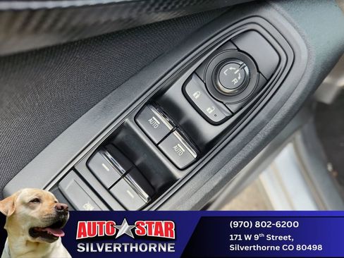 Used 2017 Subaru Impreza 2.0i image 11