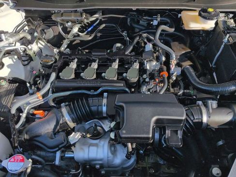 Used 2026 Honda CR-V EX image 31