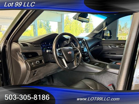 Used 2017 Cadillac Escalade Platinum image 37