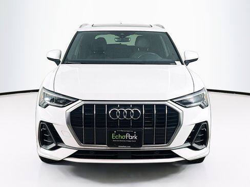 Used 2025 Audi Q3 2.0T Premium AWD/4WD image 2