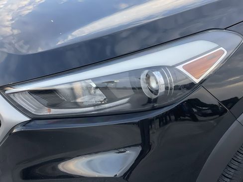 Used 2018 Hyundai Tucson SE FWD image 6