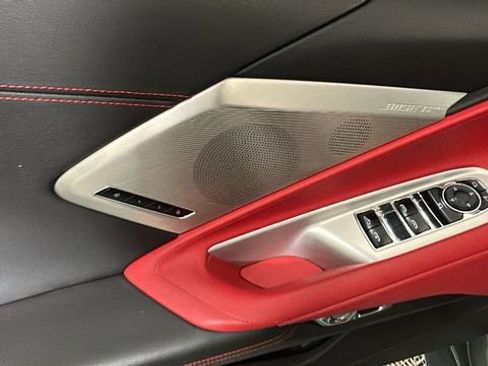 Used 2022 Chevrolet Corvette Stingray Preferred Conv w/ Z51 Performance Package RWD image 12