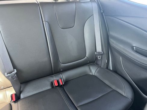 Used 2024 Buick Encore GX Sport Touring image 33