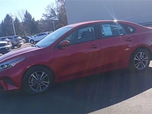 Certified 2023 Kia Forte LXS image 7