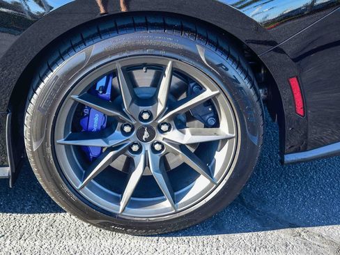 Used 2025 Ford Mustang Dark Horse image 6