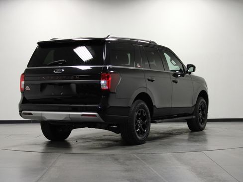 Used 2024 Ford Expedition Timberline image 4