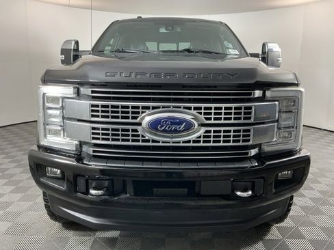 Used 2017 Ford F350 Platinum w/ Platinum Ultimate Package image 2
