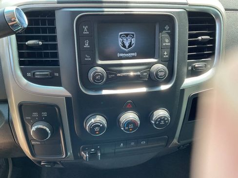 Used 2015 RAM 2500 SLT AWD/4WD image 14