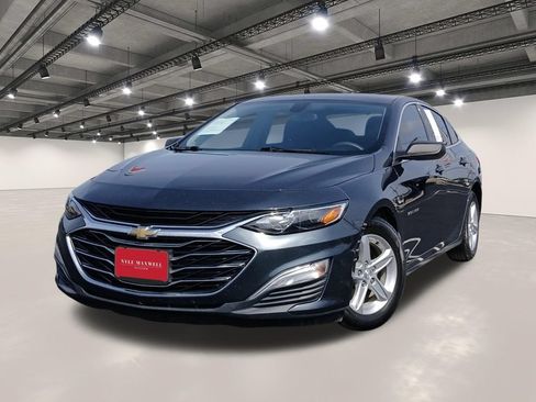 Used 2020 Chevrolet Malibu LS w/ LPO, Convenience Package 1 FWD image 1