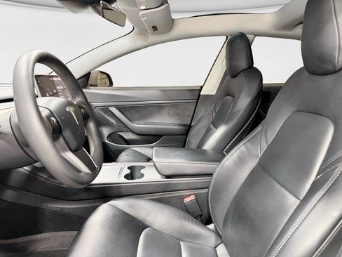 Used 2021 Tesla Model 3 Standard Range Plus RWD image 13
