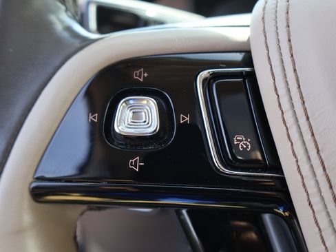 Used 2020 Lincoln Aviator Reserve w/ Equipment Group 201A AWD/4WD image 33