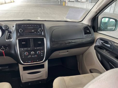 Used 2014 Dodge Grand Caravan SE w/ Quick Order Package 29E SE FWD image 20