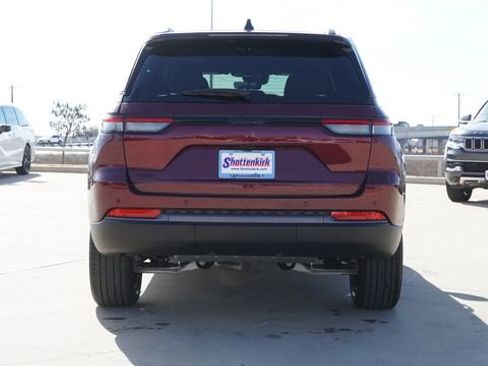 New 2026 Jeep Grand Cherokee Limited AWD/4WD image 8