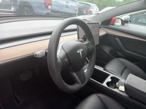 Used 2021 Tesla Model 3 Long Range AWD/4WD image 16