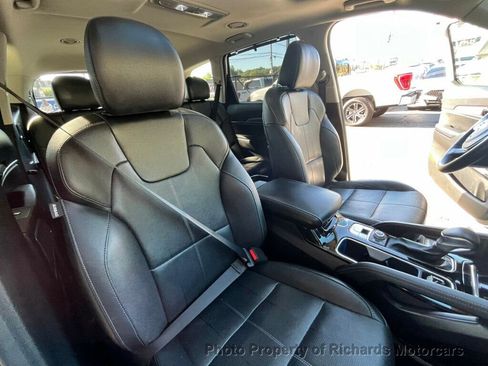 Used 2021 Kia Telluride EX w/ EX Premium Package image 23