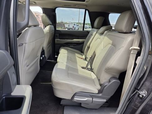 Used 2021 Ford Expedition Max Limited AWD/4WD image 10