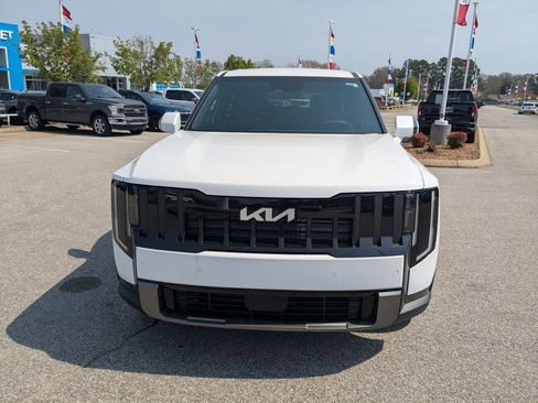 New 2027 Kia Telluride LX FWD image 6