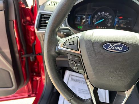 Used 2024 Ford Edge SEL w/ Sport Appearance Package AWD/4WD image 35