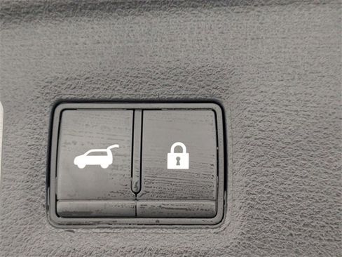 Used 2023 INFINITI QX50 Luxe w/ Cargo Package image 31