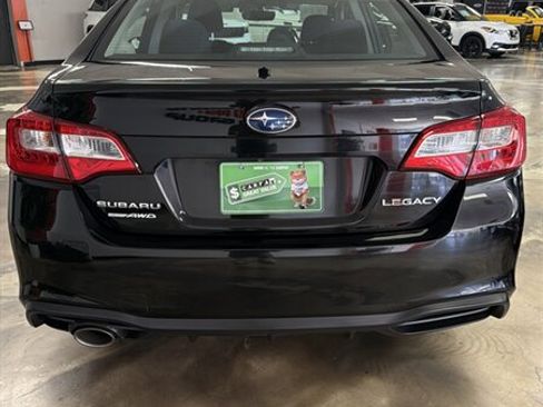 Used 2019 Subaru Legacy 2.5i Premium AWD/4WD image 5