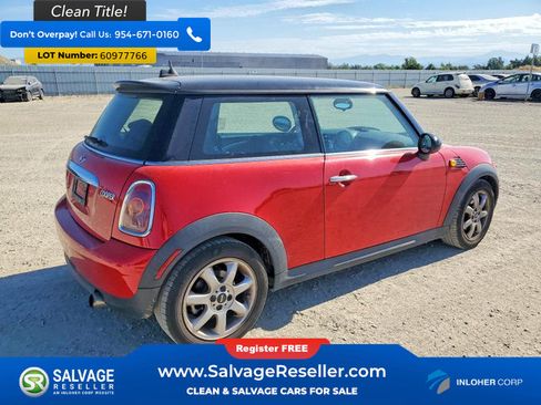 Used 2010 MINI Cooper Hardtop FWD image 4