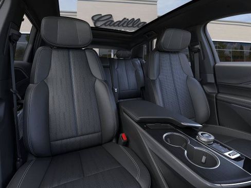 New 2026 Cadillac Lyriq Sport AWD/4WD image 37