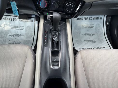 Used 2016 Honda HR-V LX image 22